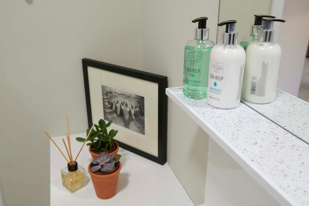 Apartment Downright Gabbler Beauly